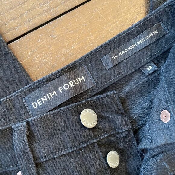 Black Denim Forum Aritzia jeans size 23 The Yoko High Rise Slim - Picture 4 of 8